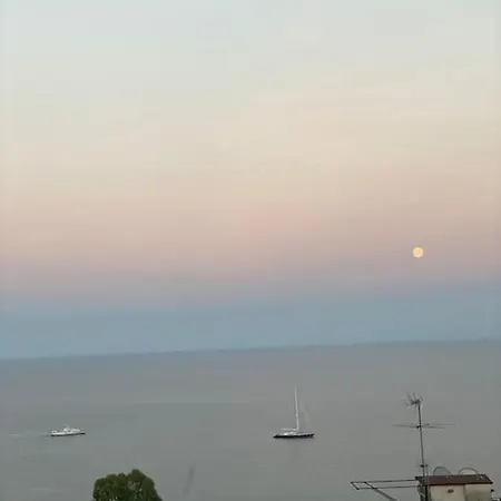 아파트 Oli With Panoramic Sea View